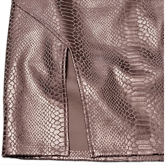 Bebe Snake Print Metallic Pink Mini Skirt w/Slit Large - Picture 3 of 8